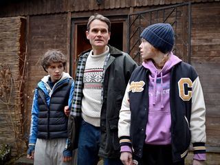 Jenseits der Spree Jenseits der Spree