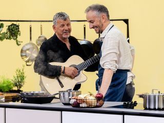 Boehmi brutzelt mit Semino Rossi