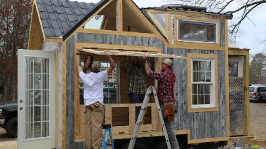 Tiny House, Big Living