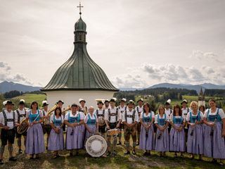 Mit Blasmusik durch Bayern