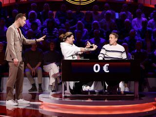 Wer weiss denn sowas?