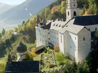 Suedtirol - Durch den Vinschgau nach Meran