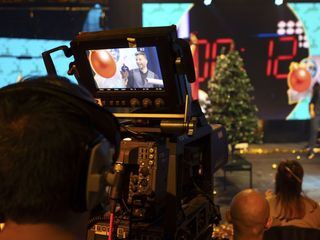 Explosionen unterm Weihnachtsbaum