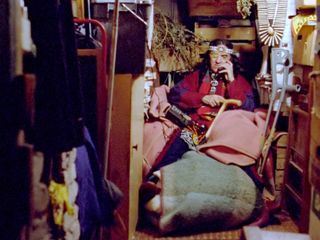 Die Aussteiger und der Guru - Gaialand