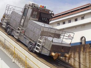 Mit dem Zug durch Panama