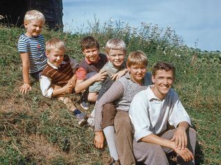Die 6 Kummerbuben