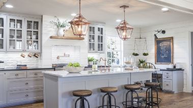 Fixer Upper - Umbauen, einrichten, einziehen!
