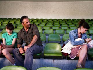 Allein unter Muettern