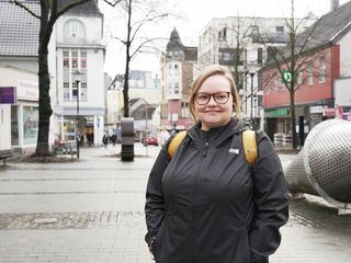 Drei Frauen gegen Rechtsextremismus
