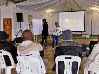 mitenand in Gebaerdensprache mitenand in Gebaerdensprache