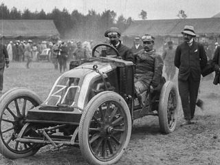 Vom Motorwagen zum Boliden - Die Geschichte des Automobils