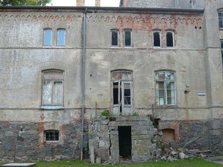 Schlossgeister mit Dachschaden