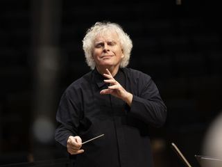 Simon Rattle dirigiert Boulez und Poulenc