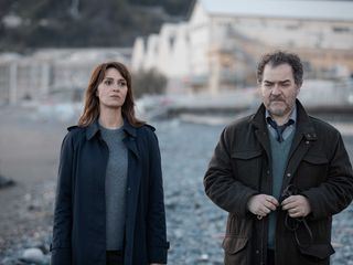 Mord in Genua - Ein Fall fuer Petra Delicato: Hundeliebe