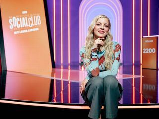 Neo Social Club mit Laura Larsson