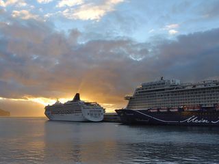 Achtung, Traumschiffe? Kreuzfahrt-Branche auf neuem Kurs