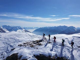 Pionierinnen am Berg - Geschichten vom Aufstieg Pionierinnen am Berg - Geschichten vom Aufstieg