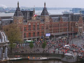 Amsterdam Central: Alltag am Mega-Bahnhof