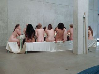 Huellenlos - Die Geschichte der Nacktheit