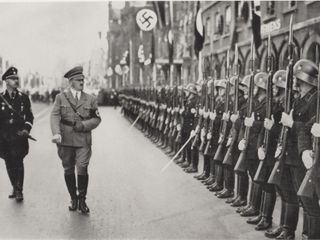 Hitlers Vollstrecker - Das Volksgericht und der Widerstand