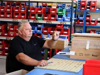 Stein auf Stein zum Welterfolg - Anker-Steinbaukaesten aus Rudolstadt