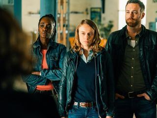 Über die Grenze: Racheengel