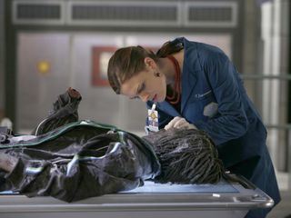 Bones - Die Knochenjaegerin