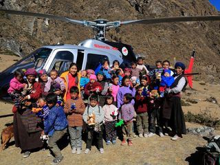 Hilfe aus der Luft am Everest