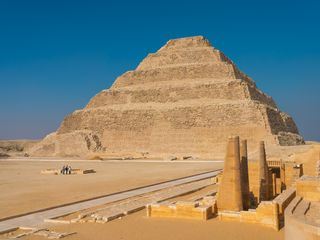 Universum History