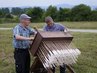 Von der Keule zur Rakete - Die Geschichte der Gewalt