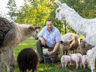 Hofgeschichten - Ackern zwischen Alpen und Ostsee
