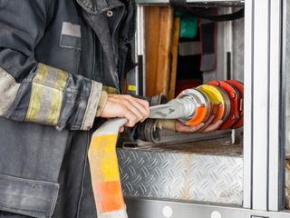 Hinter der Uniform - Im Einsatz mit der Feuerwehr