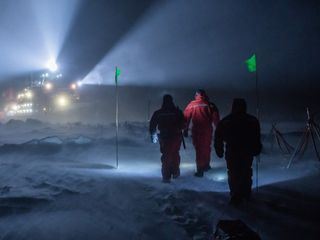 Arctic Drift - Ein Jahr auf duennem Eis (1)