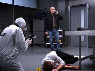 Jenseits der Spree Jenseits der Spree