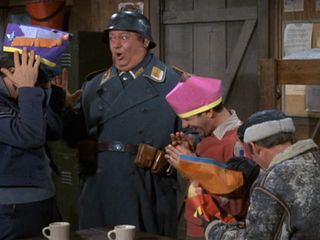 Ein Kaefig voller Helden Ein Kaefig voller Helden