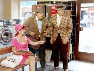 Die Olsenbande schlaegt wieder zu