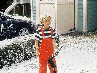 Dennis - Widerstand zwecklos