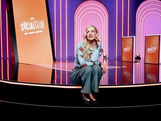 Neo Social Club mit Laura Larsson