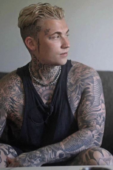 Dokument inifrån: Tillbaka till Paradiset