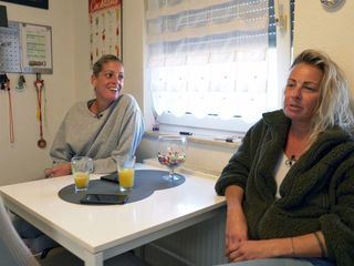 Hartz und herzlich - Tag fuer Tag Benz-Baracken