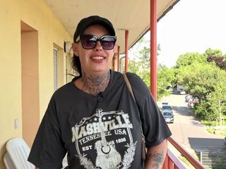 Hartz und herzlich - Tag fuer Tag Benz-Baracken