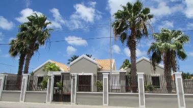 Caribbean Life – Traumhaus gesucht Caribbean Life – Traumhaus gesucht