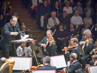 Dmitri Schostakowitsch: Symphonie Nr. 7 Leningrader