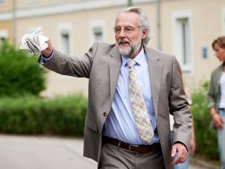 Aufgestaut