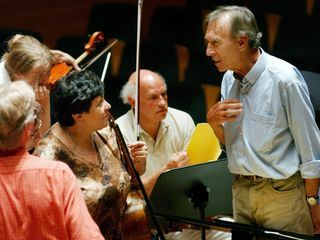 Abbado dirigiert Mahlers Auferstehungs-Symphonie