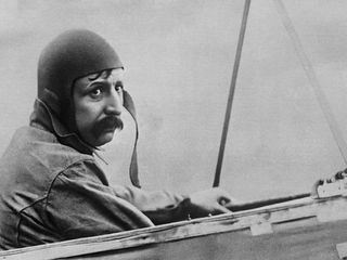 Mit fliegender Kiste ueber den Kanal: Louis Blériot