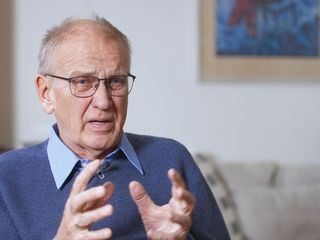 Zwischen Gott und Sozialismus - Glaeubig in der DDR