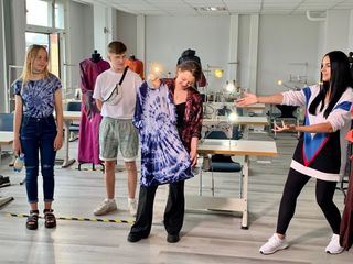 Traeume aus Stoff - Modemacherinnen in Sierra Leone Traeume aus Stoff - Modemacherinnen in Sierra Leone