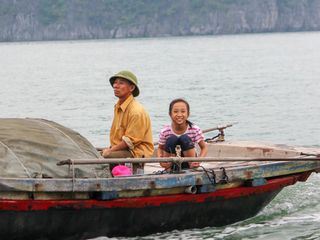 Vi im schwimmenden Dorf