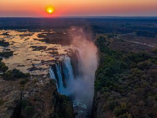 Die Victoriafaelle - Afrikas Garten Eden Die Victoriafaelle - Afrikas Garten Eden